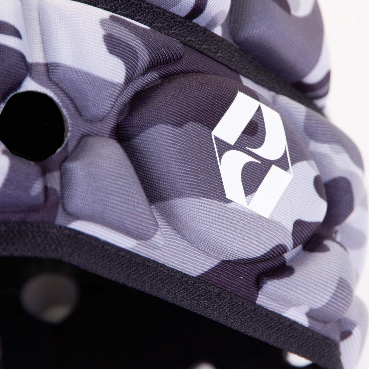 BA330-camo-front-72dpi-rgb.jpg