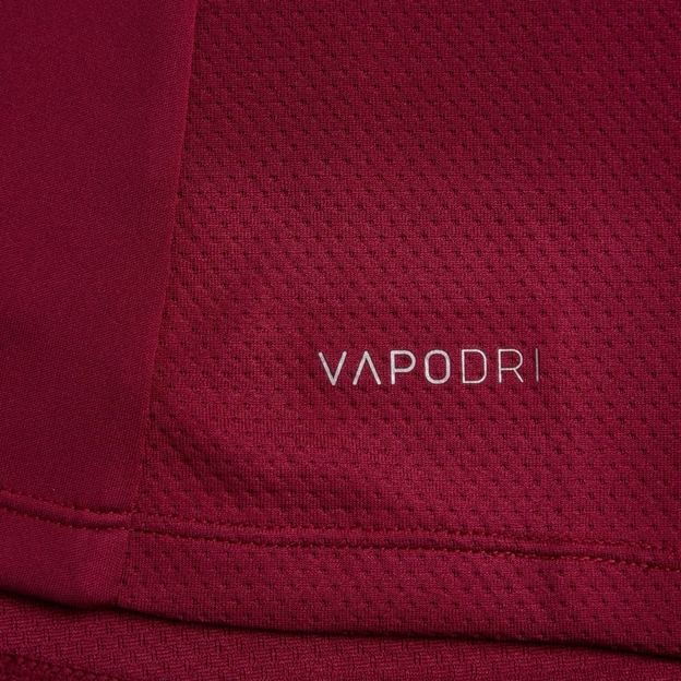 Canterbury Womens Vapodri Superlight Tee - Purple Potion - Detai