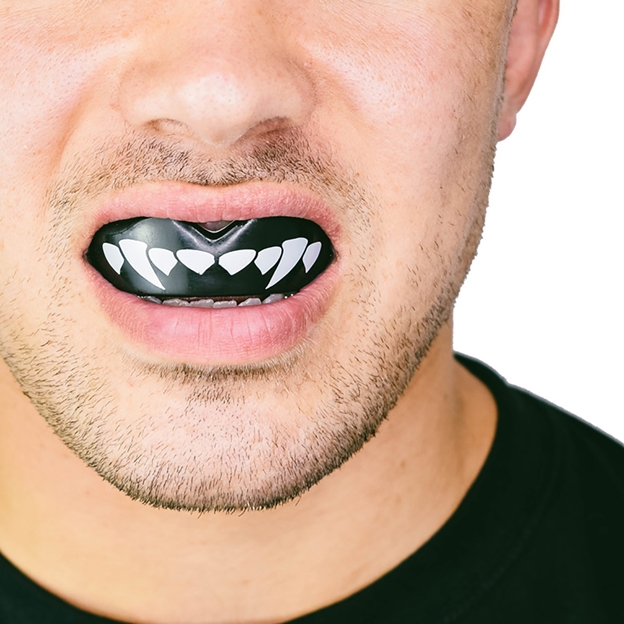 SafeJawz Black Fangz Mouthguard - Model 1