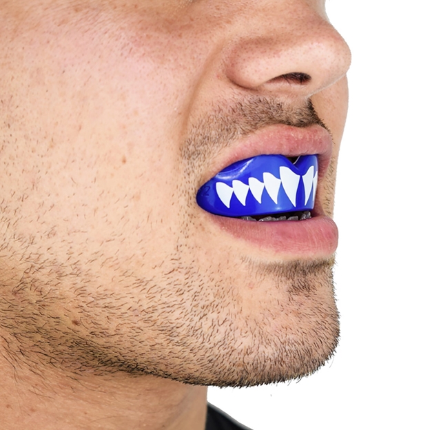 SafeJawz Shark Mouthguard - Model 2