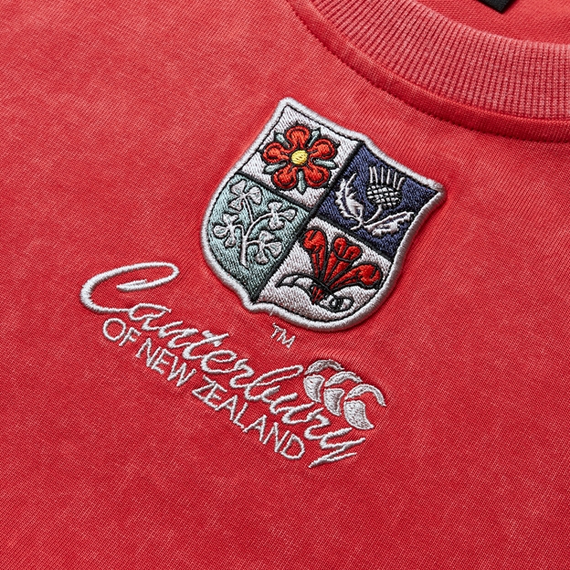 mens heritage t-shirt- red - front