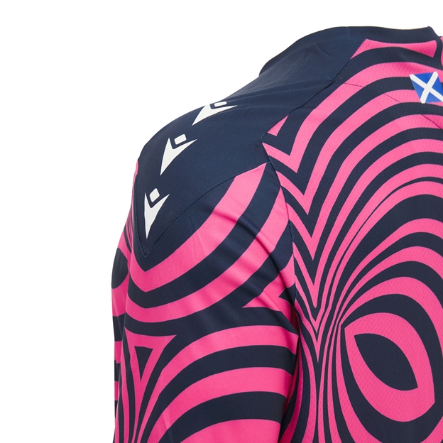 Scotland Kids Warm Up Rugby Shirt 26/27 Neon Pink and Navy - Shoulder Close-up