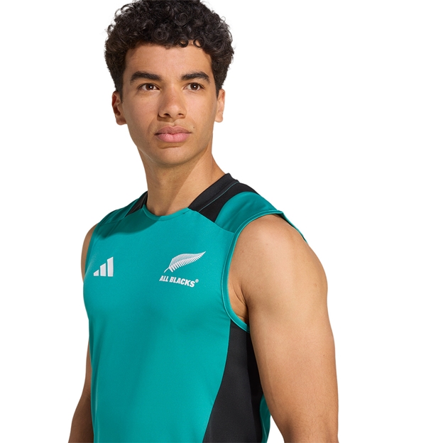 All Blacks Mens Singlet 25/26 Blue - Model Close-up