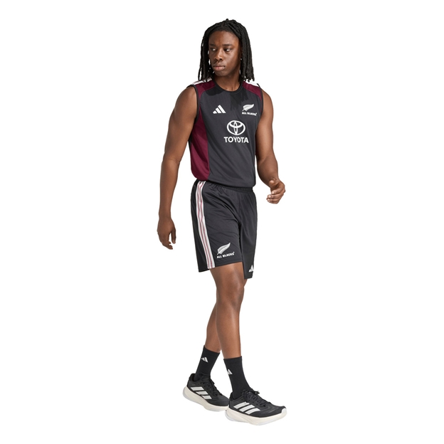 All Blacks Mens Training Vest 26/27 All Black - Model Walking View