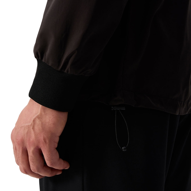 Canterbury Mens Tempo Breakdown Contact Jacket Black Back - Model Sleeve Close-up