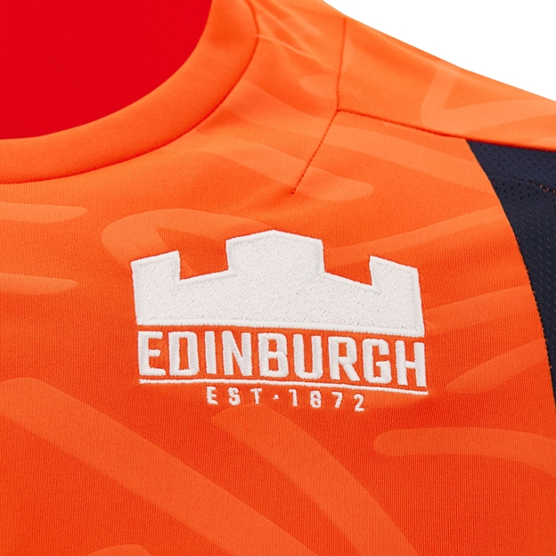 Edinburgh Mens Training T-Shirt 26/27 Orange Navy - Edinburgh Logo Close-up