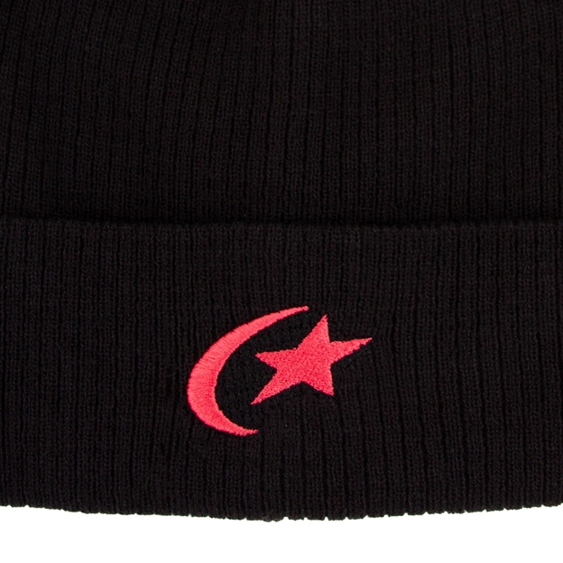 Saracens Adults Beanie 26/27 Caviar - Club Logo Close-up