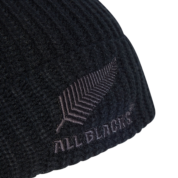 All Blacks Adults Fisherman Beanie 26/27 All Black - Fern Logo Close-up