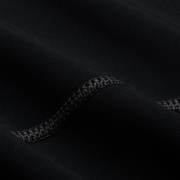 Canterbury Mens Baselayer Training Top Black/White - Side Seam Close-up