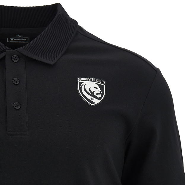 Gloucester Mens Travel Polo 26/27 Black - Badge Close-up