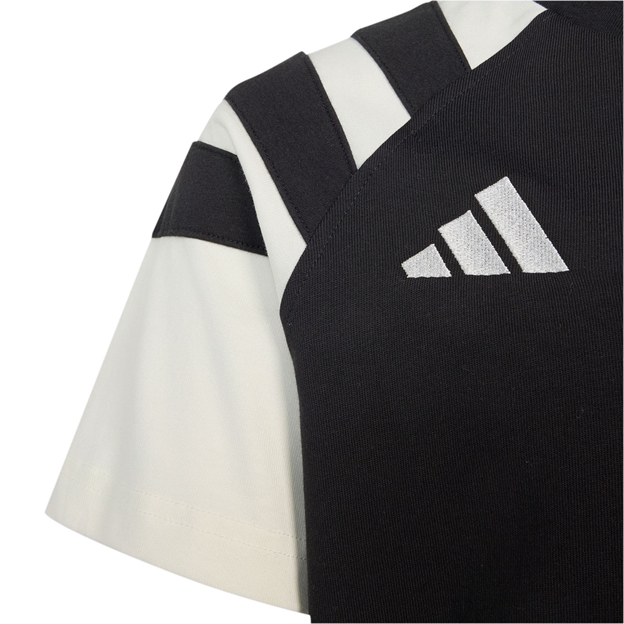 All Blacks Kids Leisurewear T-Shirt 26/27 All Black - Adidas Logo Close-up