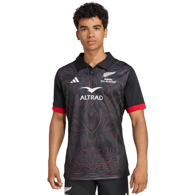 Maori All Blacks Mens Home Rugby Shirt 25/26 - Model