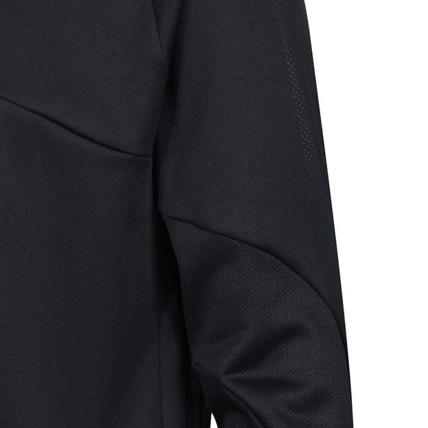 Rugbystore Adults Performance 1/4 Zip Midlayer Top - Sleeve Close-up