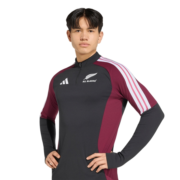 All Blacks Mens Training Quarter Zip Top 26/27 All Black - Model Front Close-up View