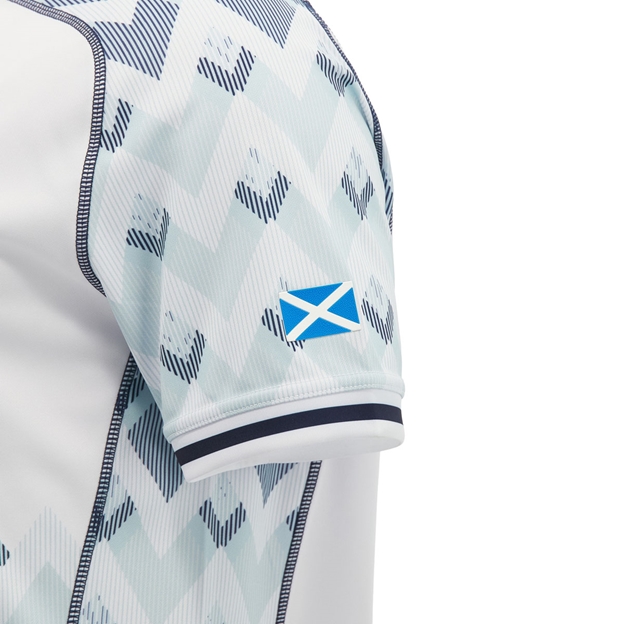 Scotland Mens Away Rugby Shirt 26/27 White Sand and Navy - Scotland Flag Close-up