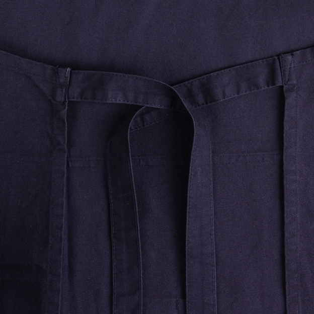 Scotland Cotton Apron Navy - Ties Close-up