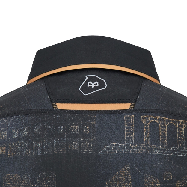 Ospreys Kids Home Rugby Shirt 26/27 Black - Back Detail Close-up