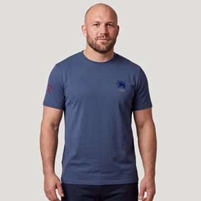 Hong Kong 1886 T-Shirt Petrol Blue - Model Front View
