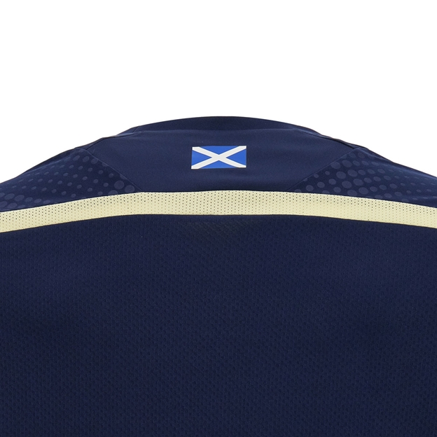 Scotland Mens Training Shirt 26/27 Long Sleeve Navy and Sand - Flag Detail Close-up