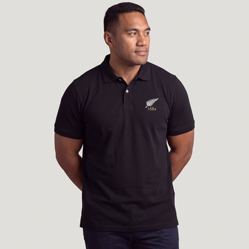 New Zealand 1884 Adults Classic Cotton Polo Shirt Black - Model Front View